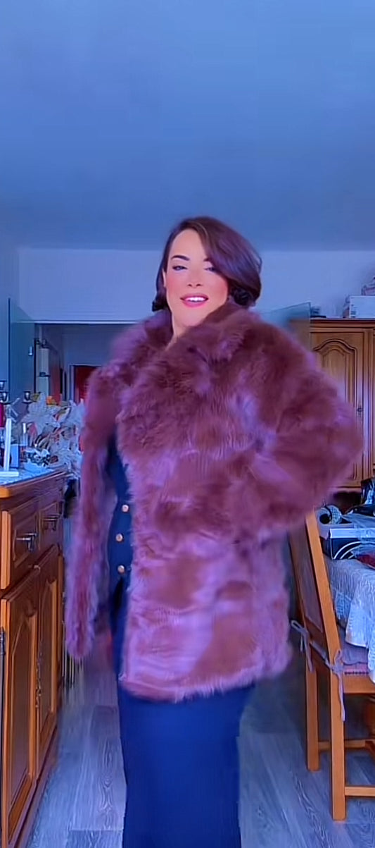 Manteau Court à Fourrure